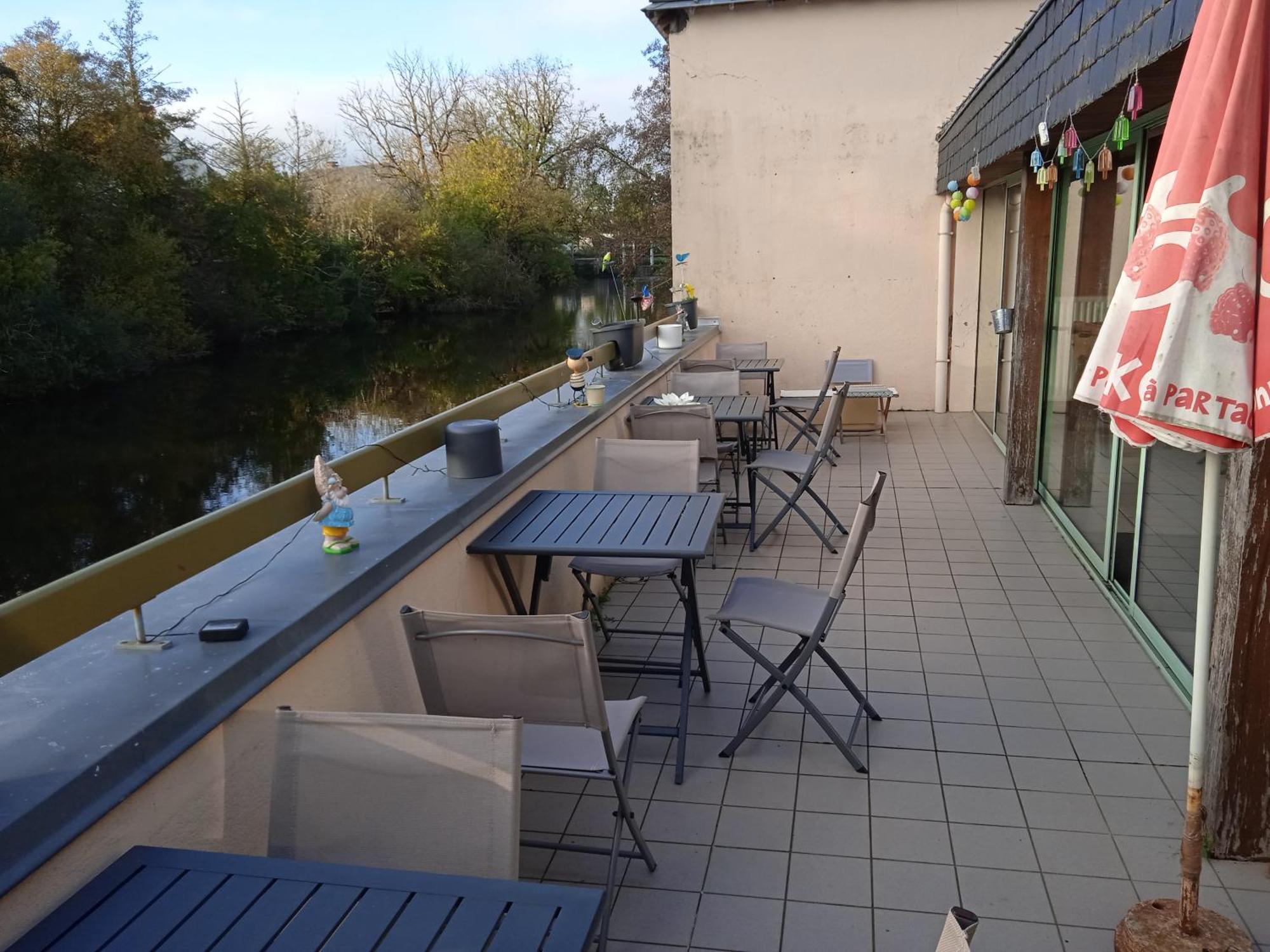 Auberge De Jeunesse Hi Pontivy Exterior foto